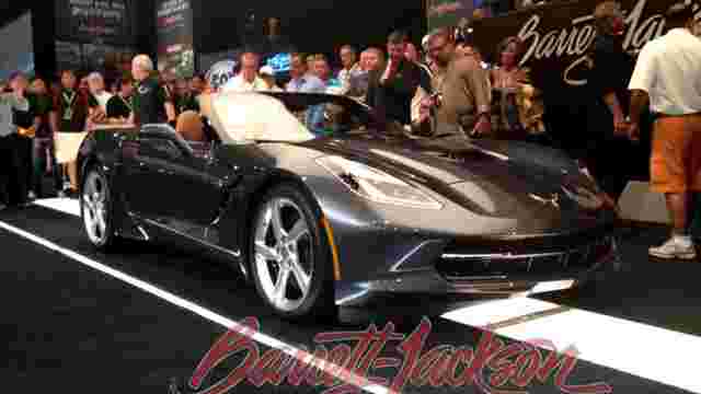 第一个Corvette敞篷车卖1000万美元