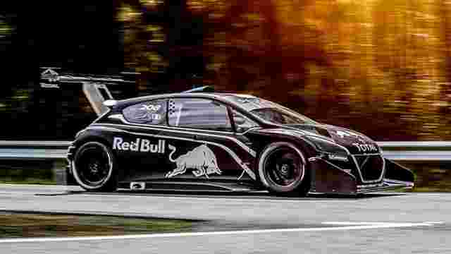 官方的：Peugeot 208 T16 Pikes Peak