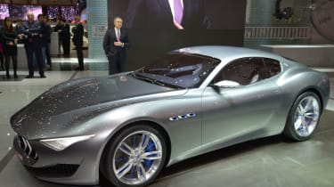 Maserati Alfieri概念成为2018年的电动特斯拉竞争对手？